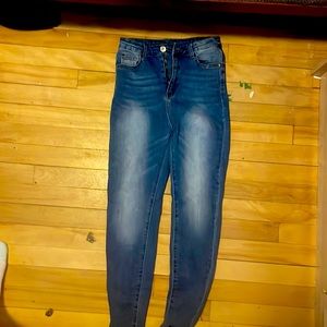 Extra small blue jeans from shein
